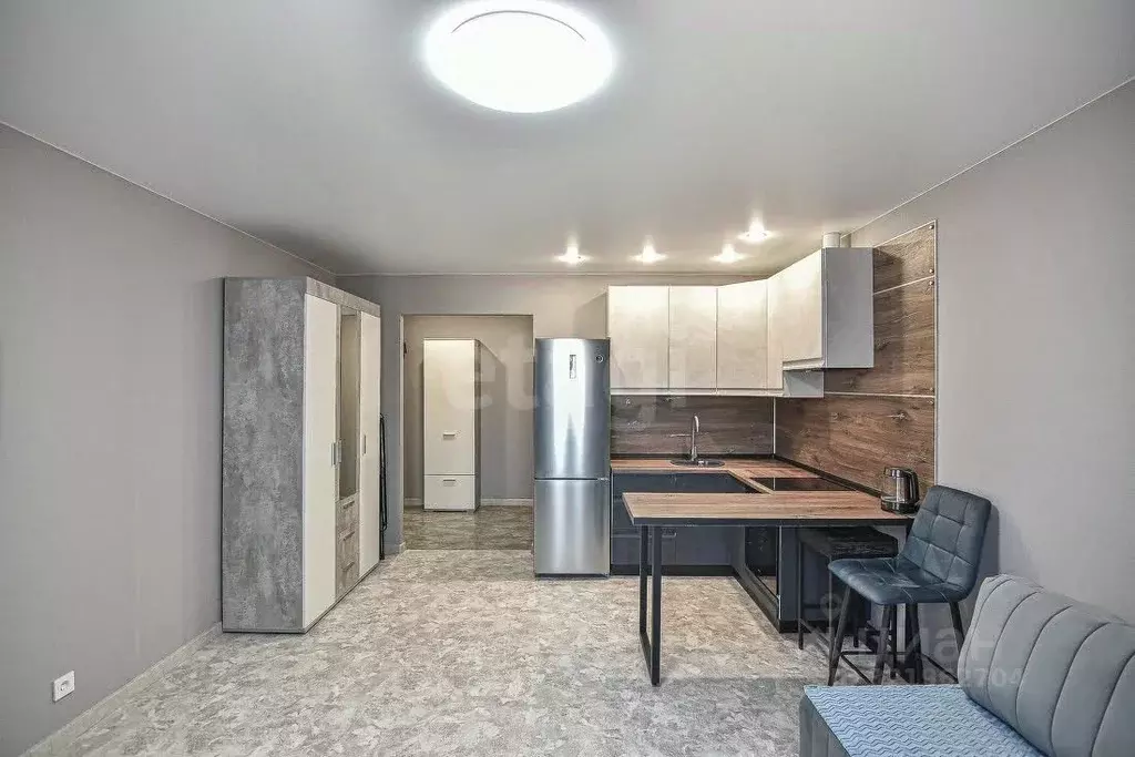 Студия Сахалинская область, Южно-Сахалинск ул. Имени Владимира ... - Фото 2