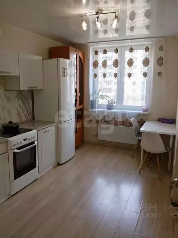 2-к кв. Свердловская область, Екатеринбург ул. Таватуйская, 1Г (53.0 ... - Фото 1