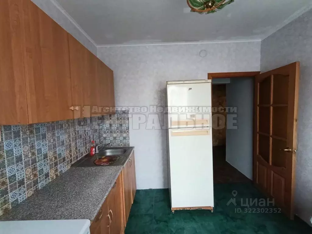 3-к кв. Смоленская область, Смоленск ул. Попова, 112 (63.0 м) - Фото 2