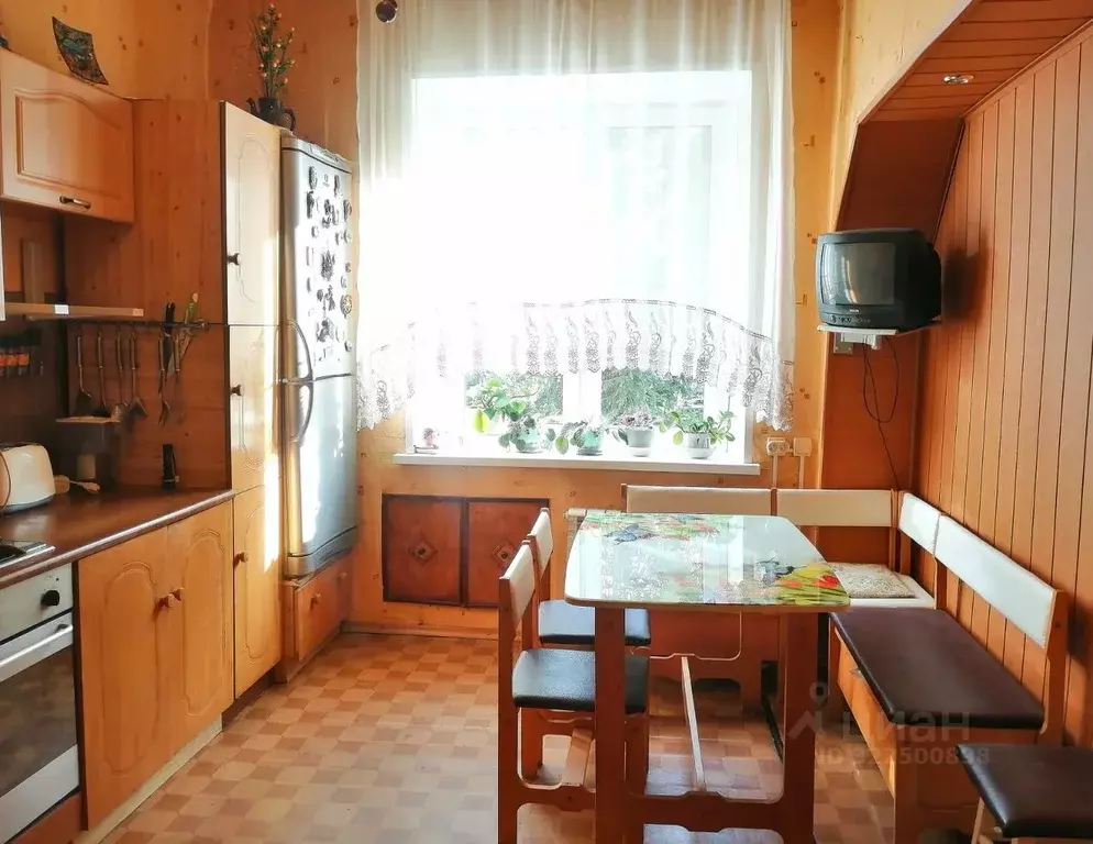 3-к кв. Ярославская область, Переславль-Залесский Чкаловский мкр, 26 ... - Фото 1