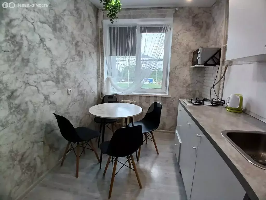 2-комнатная квартира: Минеральные Воды, улица Дружбы, 29 (52.7 м) - Фото 0