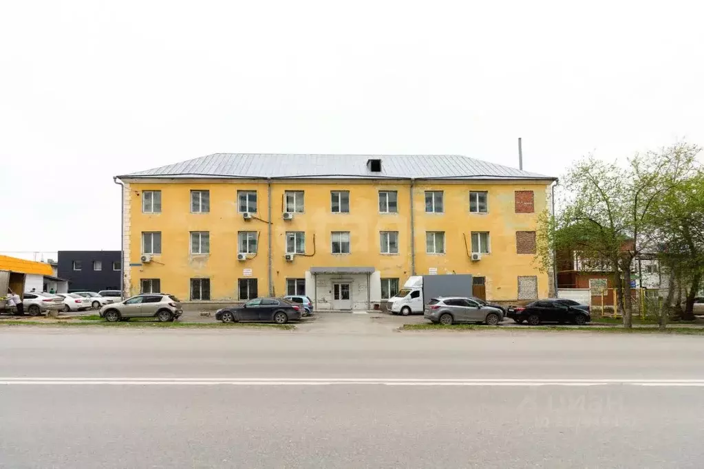 Офис в Тюменская область, Тюмень ул. Бакинских Комиссаров, 4 (833 м) - Фото 0