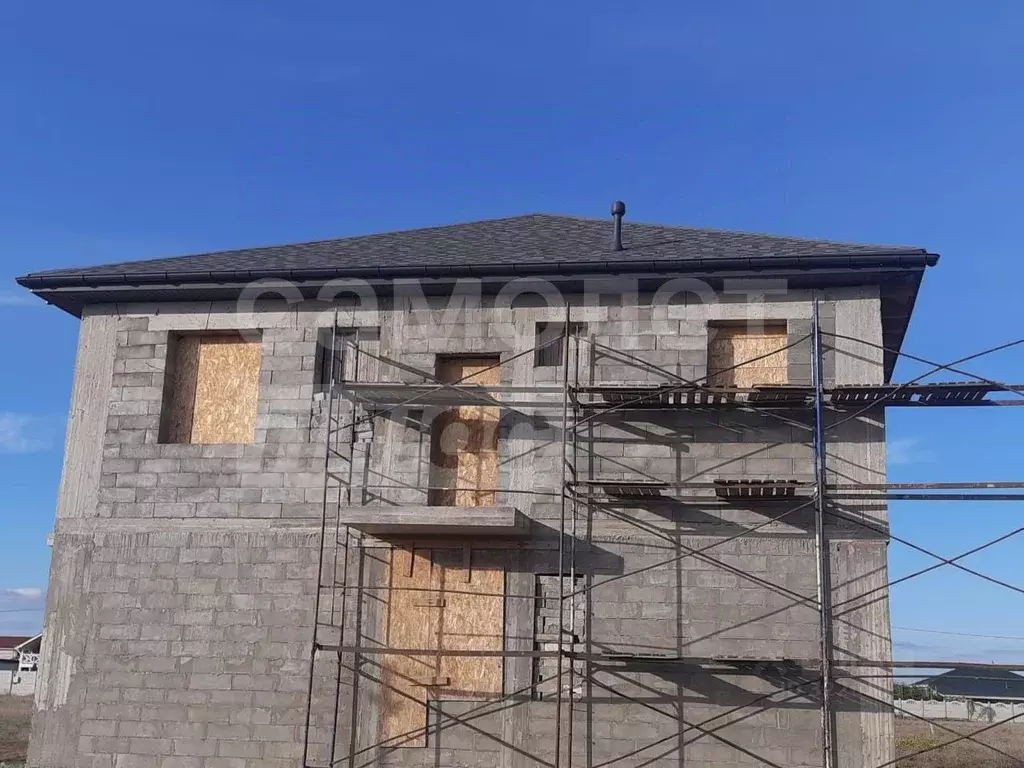 Дом в Крым, Сакский район, Молочненское с/пос, с. Витино  (290 м) - Фото 2