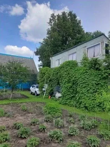 Дом в Тульская область, Алексин городской округ, д. Клешня 22 (102 м) - Фото 1