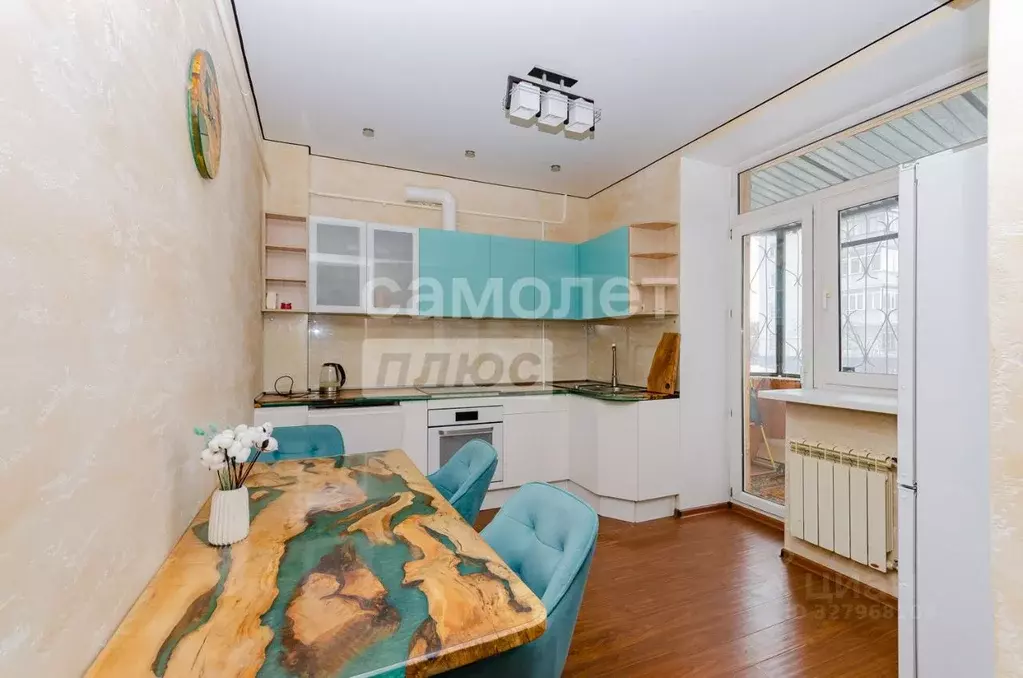 3-к кв. Челябинская область, Челябинск просп. Ленина, 26 (80.0 м) - Фото 1