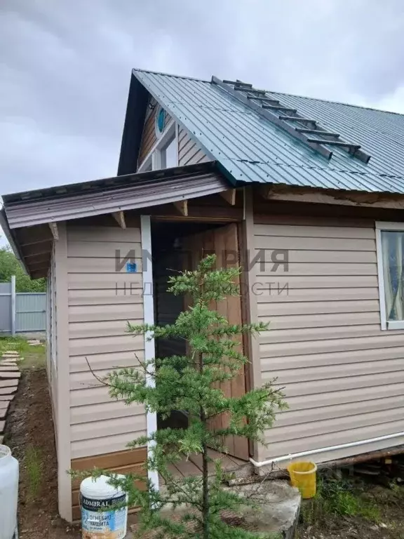 Дом в Магаданская область, Магадан Снежная ул. (59 м) - Фото 2