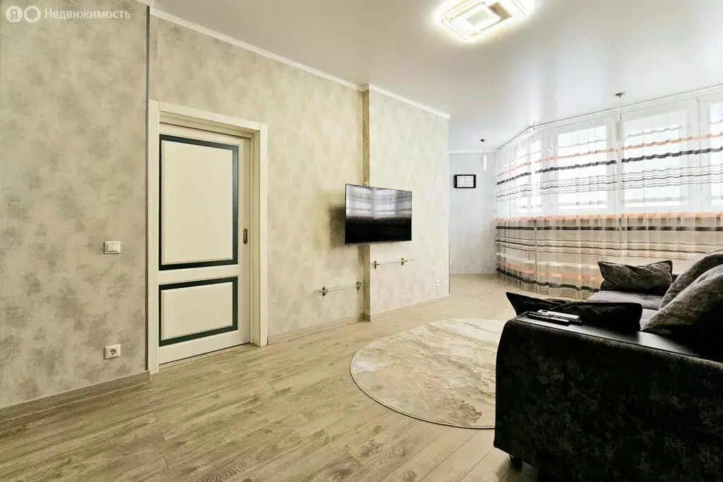 1-комнатная квартира: Краснодар, Стахановская улица, 1/5 (47 м) - Фото 0