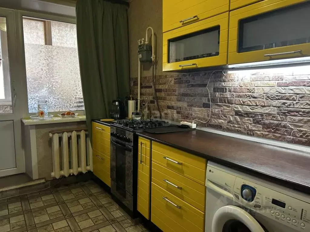 2-к кв. Воронежская область, Борисоглебск Пушкинская ул., 97 (49.8 м) - Фото 1