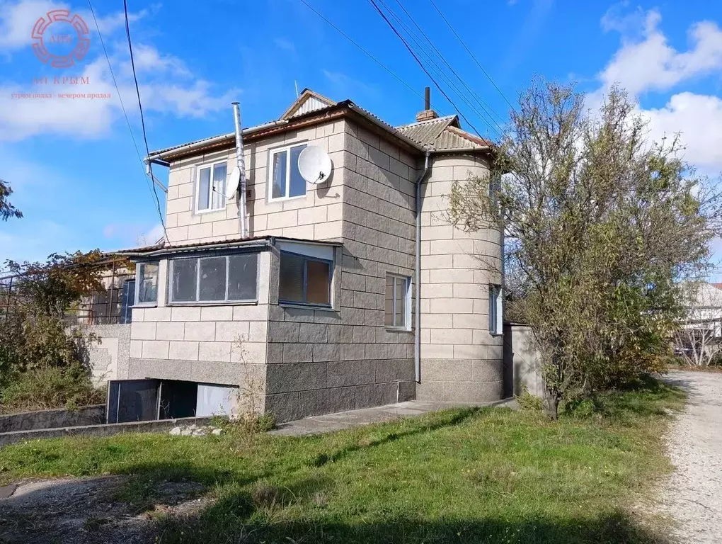 Дом в Крым, Керчь ул. Большая, 93 (244 м) - Фото 1