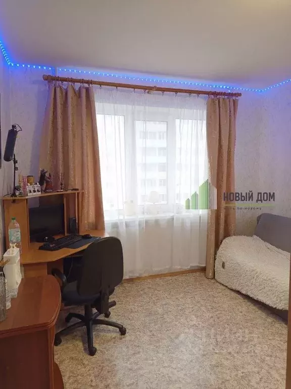 1-к кв. Новгородская область, Великий Новгород Волотовская ул., 5 ... - Фото 0