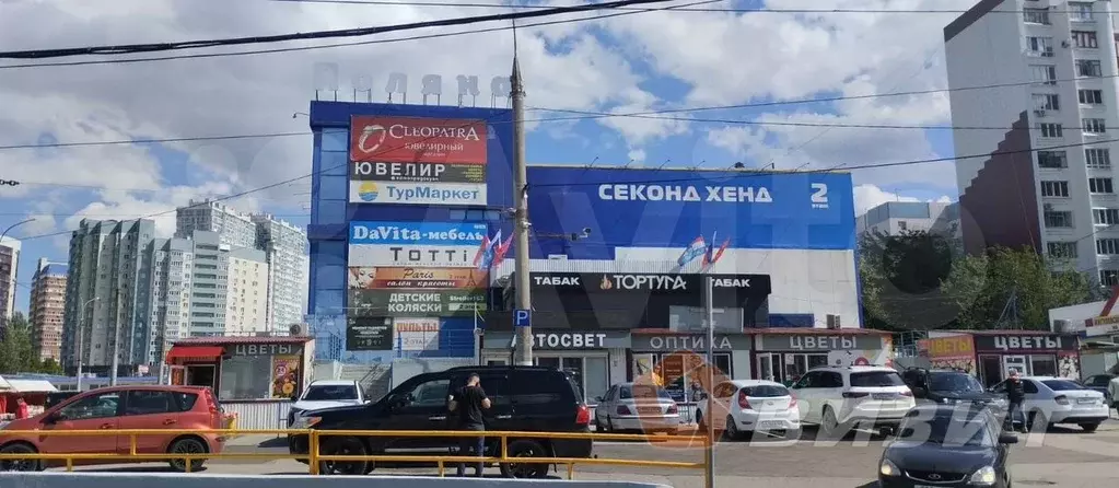 Торговое помещение в ТЦ Поляна - Фото 1