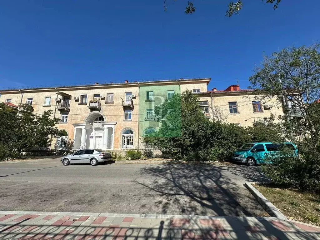 Комната Севастополь ул. Корабельная, 27 (13.0 м) - Фото 1