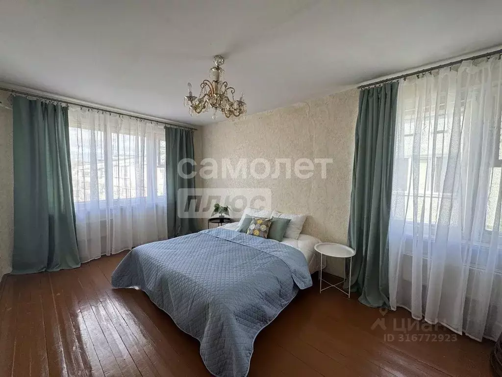 3-к кв. Коми, Сыктывкар просп. Бумажников, 51 (62.0 м) - Фото 0
