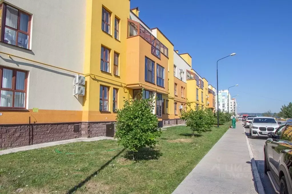 2-к кв. Башкортостан, Уфа ул. Тальковая, 40 (70.47 м) - Фото 0