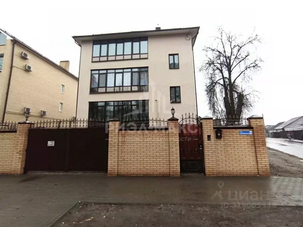 3-к кв. Брянская область, Брянск Комсомольская ул., 31А (117.1 м) - Фото 0