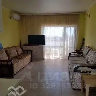 1-к кв. Крым, Сакский район, с. Молочное ул. Первомайская (30.0 м) - Фото 1