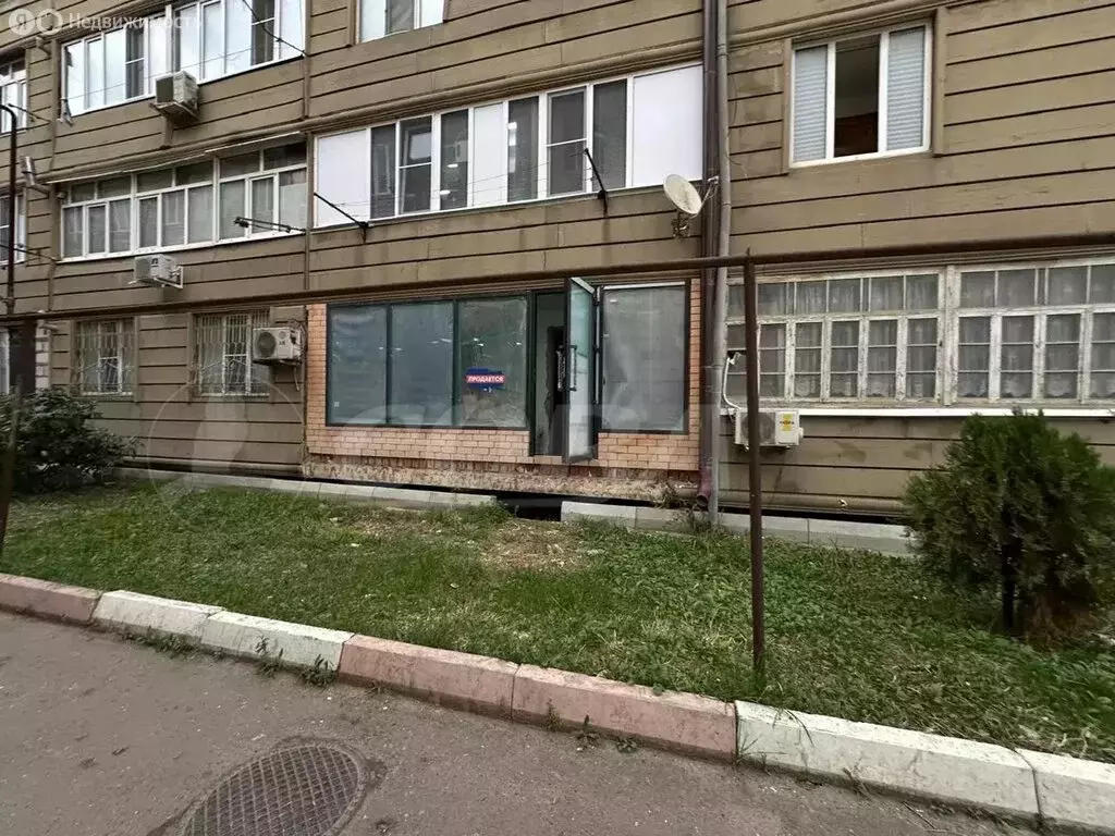 3-комнатная квартира: Дербент, улица 345-й Дагестанской Стрелковой ... - Фото 0