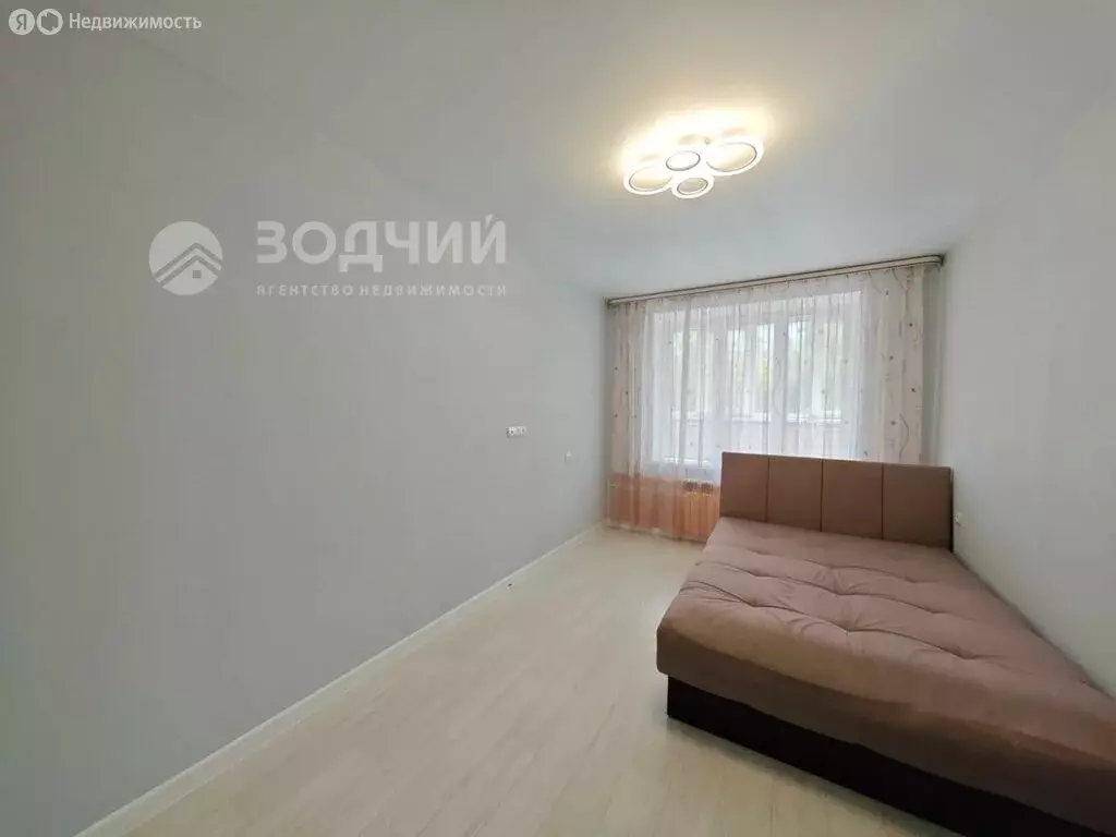1-комнатная квартира: Канаш, Комсомольская улица, 56 (33.3 м) - Фото 0