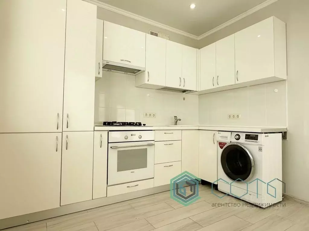 1-к кв. Калининградская область, Пионерский ул. Гептнера, 1А (33.1 м) - Фото 1