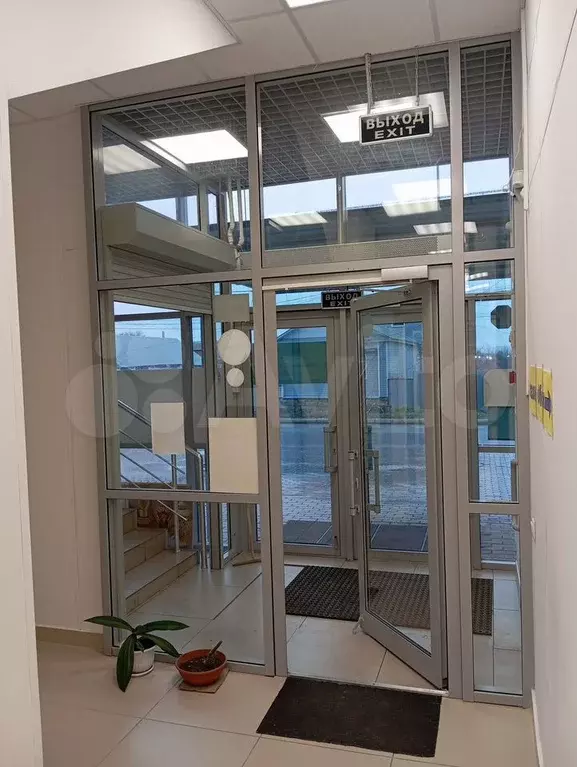 Сдам отдел 20 м2 на 1 этаже в центре Октябрьское - Фото 0