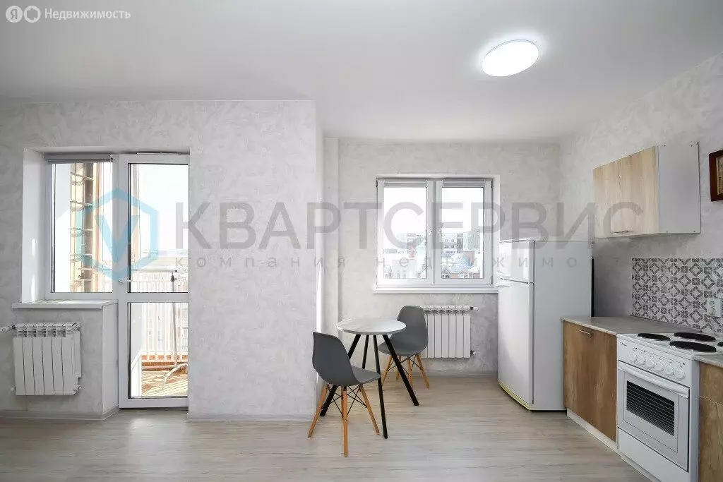 Квартира-студия: Омск, улица Дианова, 34 (29 м) - Фото 1