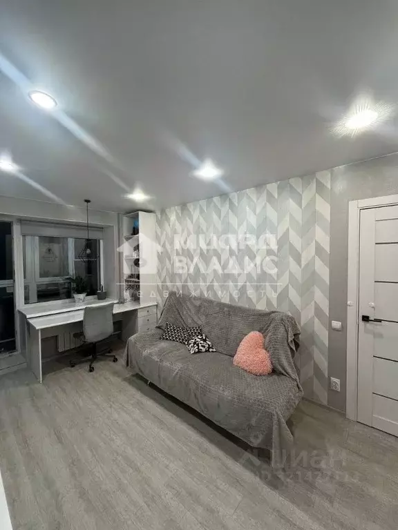 2-к кв. Омская область, Омск ул. Челюскинцев, 87 (51.0 м) - Фото 1