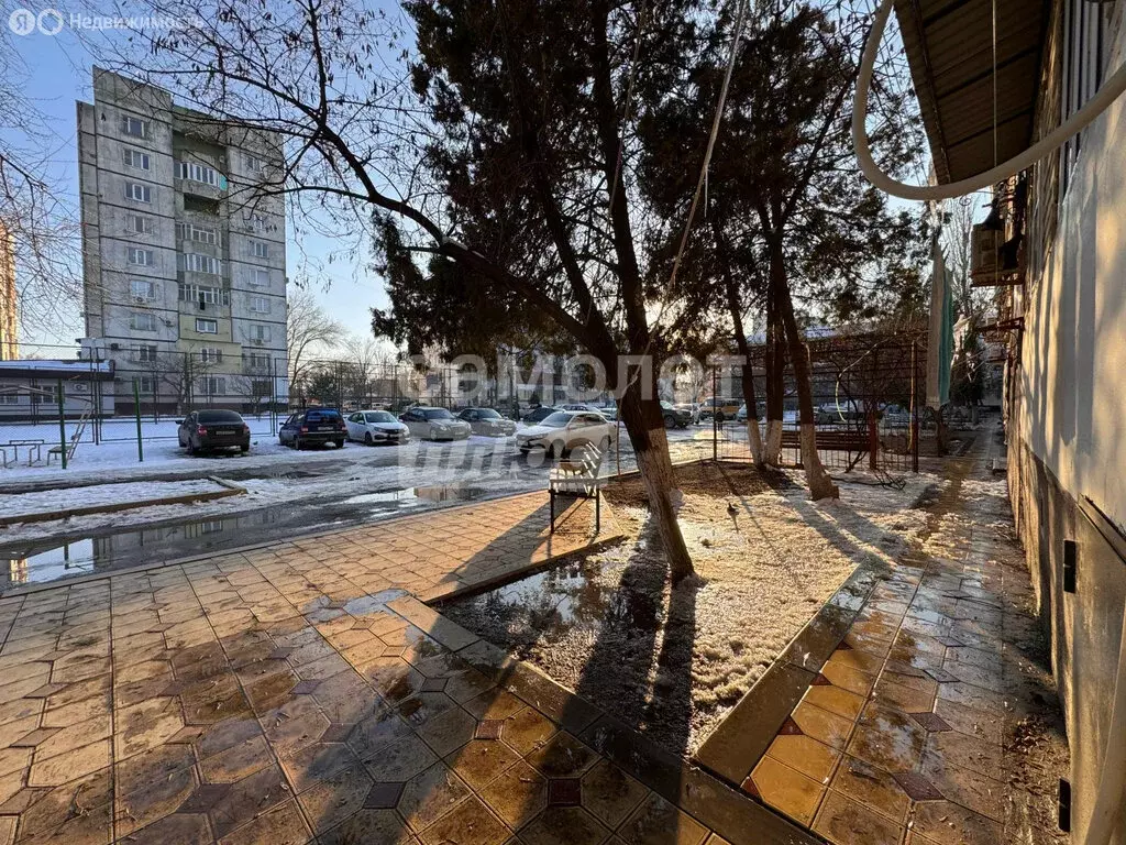 3-комнатная квартира: город Кизилюрт, улица Гамзата Цадаса, 83 (65 м) - Фото 0