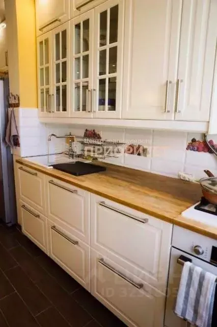 4-к кв. Саха (Якутия), Якутск ул. Орджоникидзе, 35 (93.9 м) - Фото 2