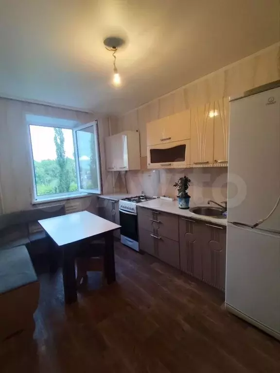 2-к. квартира, 54 м, 5/9 эт. - Фото 1