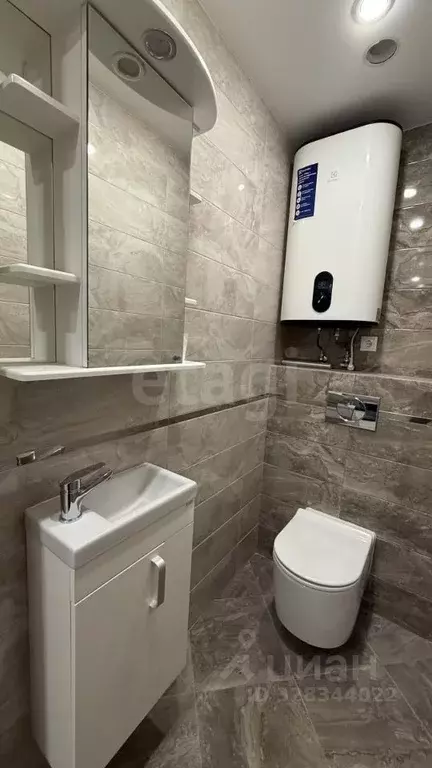 2-к кв. Липецкая область, Липецк ул. Хренникова, 8 (61.9 м) - Фото 2