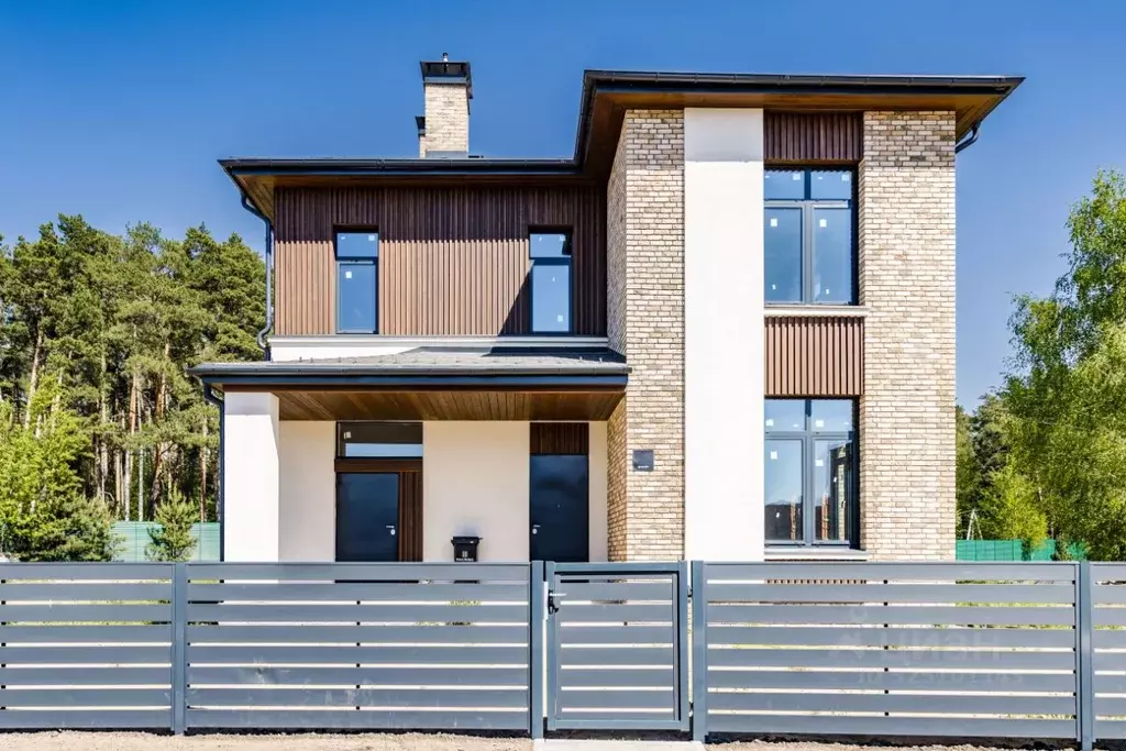 Дом в Московская область, Одинцовский городской округ, д. Маслово, ... - Фото 1