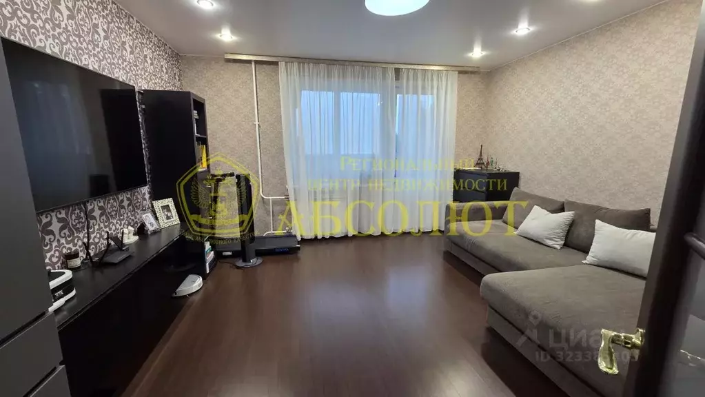 2-к кв. Свердловская область, Ревда ул. Максима Горького, 62к1 (60.2 ... - Фото 1