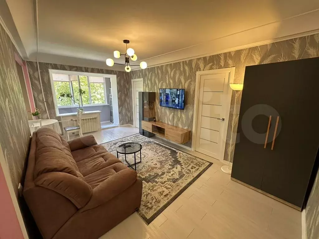 3-к. квартира, 48,6 м, 2/5 эт. - Фото 0