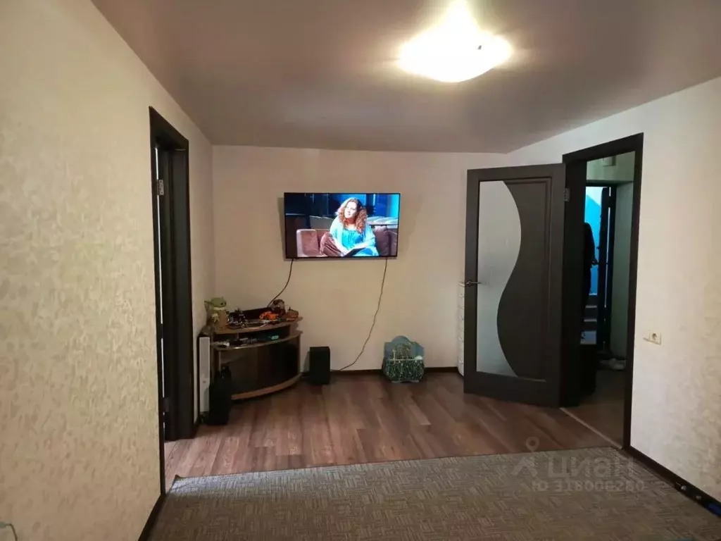 2-к кв. Крым, Симферополь ул. Севастопольская, 32 (42.0 м) - Фото 0