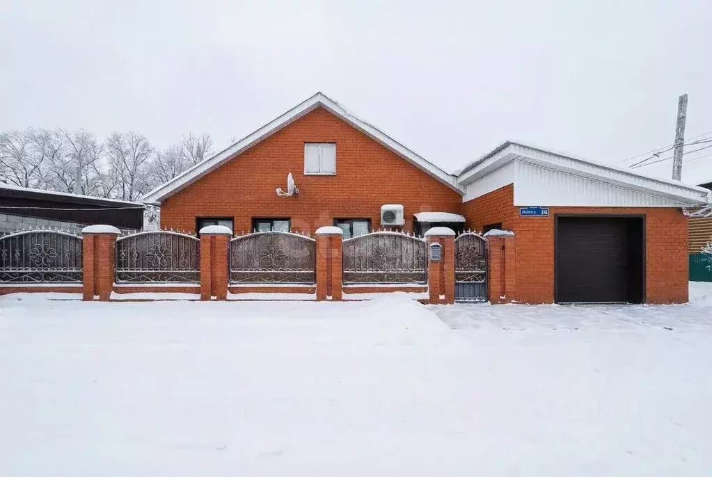 Дом в Ульяновская область, Ульяновск пер. Щорса, 18 (122 м) - Фото 1