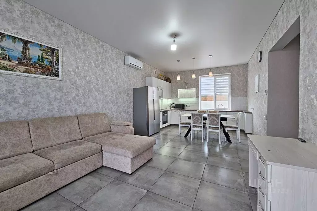 Дом в Краснодарский край, Динской район, Южно-Кубанское с/пос, пос. ... - Фото 1