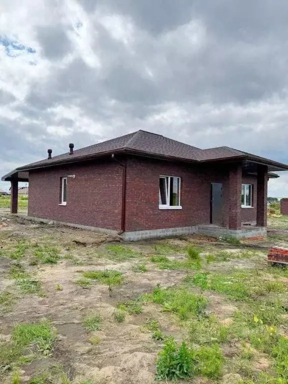 Дом в Белгородская область, Старый Оскол ул. Персиковая (115 м) - Фото 0