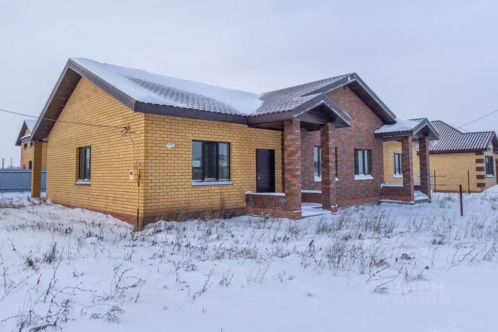 Таунхаус в Башкортостан, Уфимский район, Дмитриевский сельсовет, д. ... - Фото 1