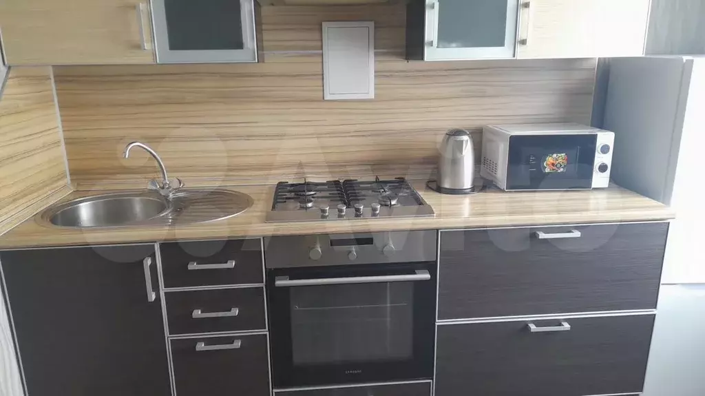 1-к. квартира, 37 м, 8/10 эт. - Фото 0