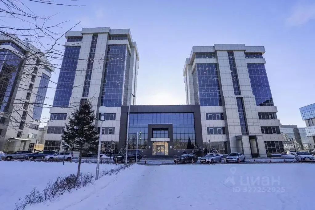 Офис в Иркутская область, Иркутск ул. Октябрьской Революции, 1/4 (106 ... - Фото 1