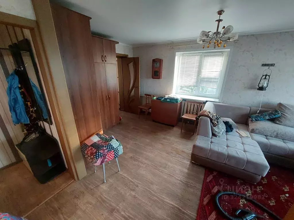 2-к кв. Саратовская область, Балаково Коммунистическая ул., 127 (42.0 ... - Фото 1