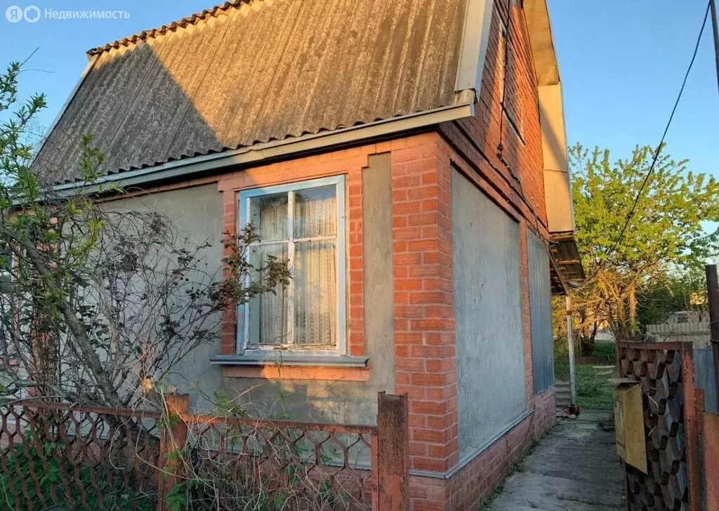 Дом в Тимашевск, микрорайон Индустриальный, улица 10-я Линия (52 м) - Фото 1