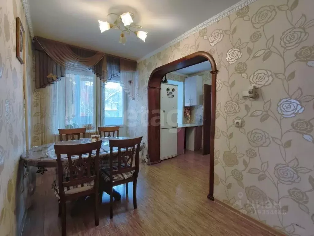 3-к кв. Башкортостан, Уфа ул. Красина, 19 (70.6 м) - Фото 0