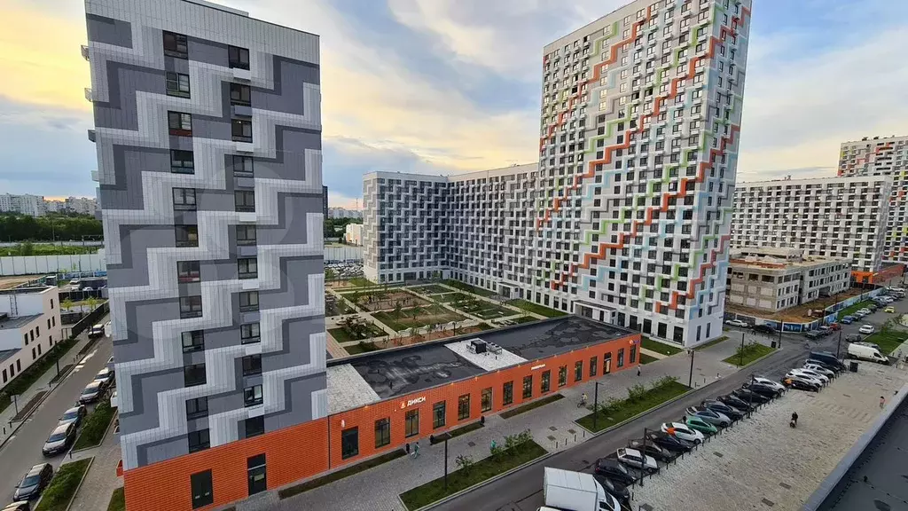 2-к. квартира, 57 м, 9/23 эт. - Фото 0