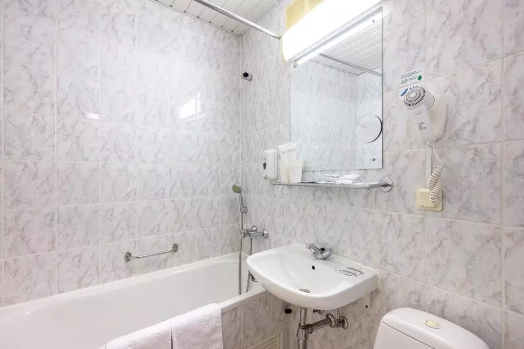 Комната Санкт-Петербург пл. Александра Невского, 2 (25.0 м) - Фото 2
