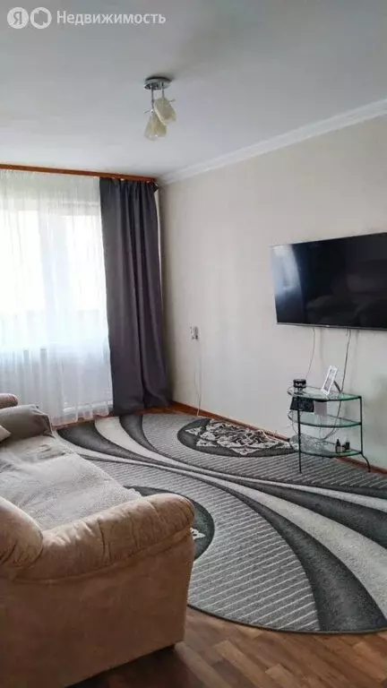 3-комнатная квартира: Орск, Братская улица, 42 (61.4 м) - Фото 1