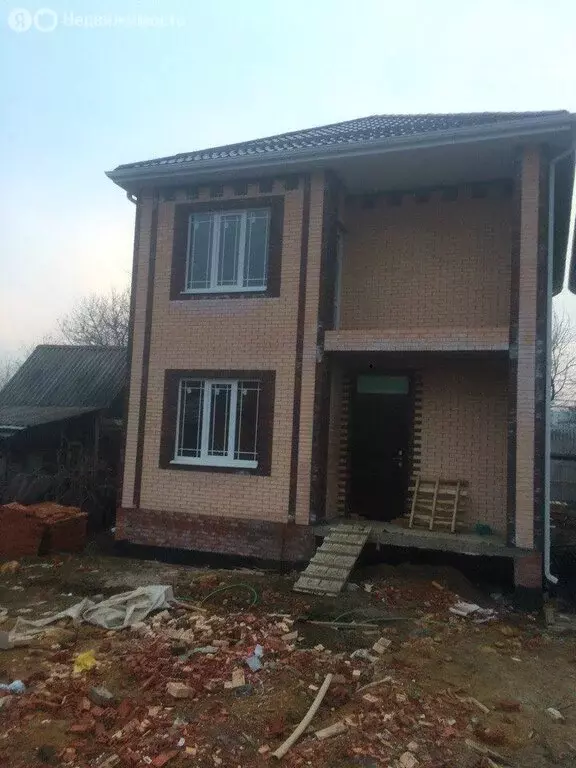 Дом в Ростов-на-Дону, Вятская улица (115 м) - Фото 1