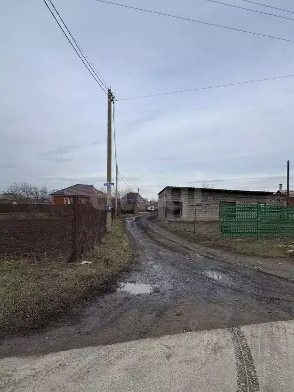 Участок в Ростовская область, Мясниковский район, с. Крым ул. Ленина ... - Фото 1