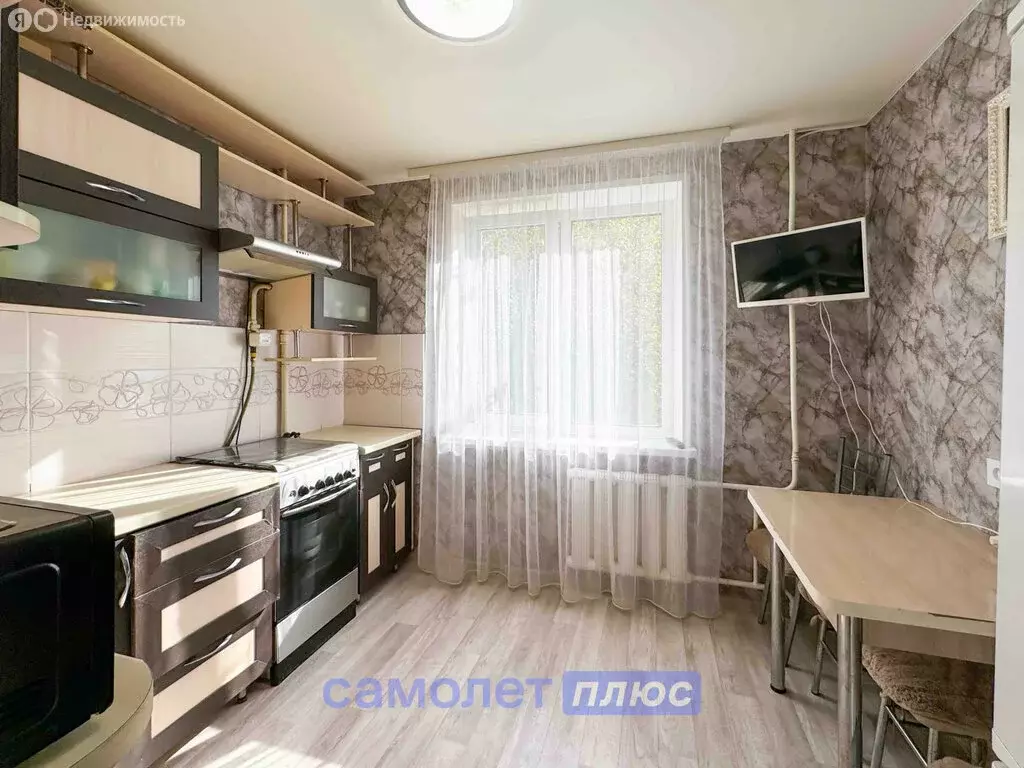 2-комнатная квартира: Чебоксары, Кукшумская улица, 17 (50.2 м) - Фото 1