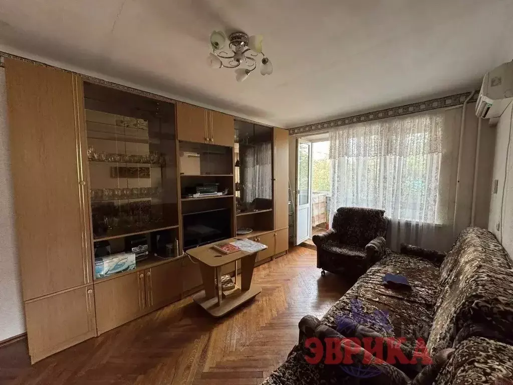 3-к кв. Краснодарский край, Крымск Пролетарская ул., 1 (50.0 м) - Фото 1